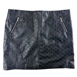 Cynthia Rowley Mini Skirt Sz 4 Black Faux Leather Quilted‎ Rock Punk